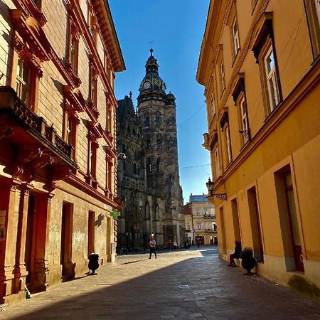 Apartment In City Center Kosice Exterior photo